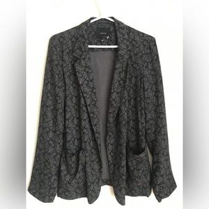Aritzia Kent Black/Gray Floral Jacket